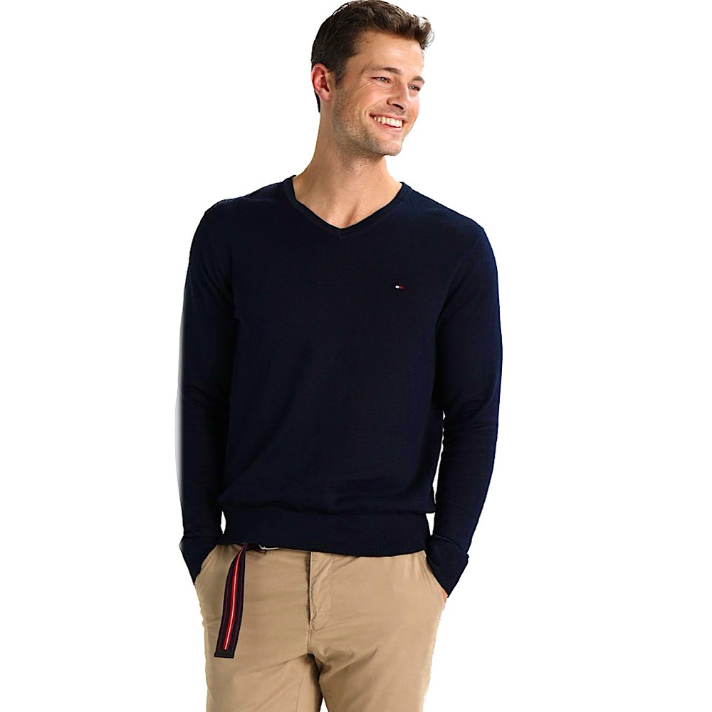 Tommy Hilfiger Black Signature Logo Solid V-Neck Sweater, Men’s Size Medium. - Picture 1 of 16